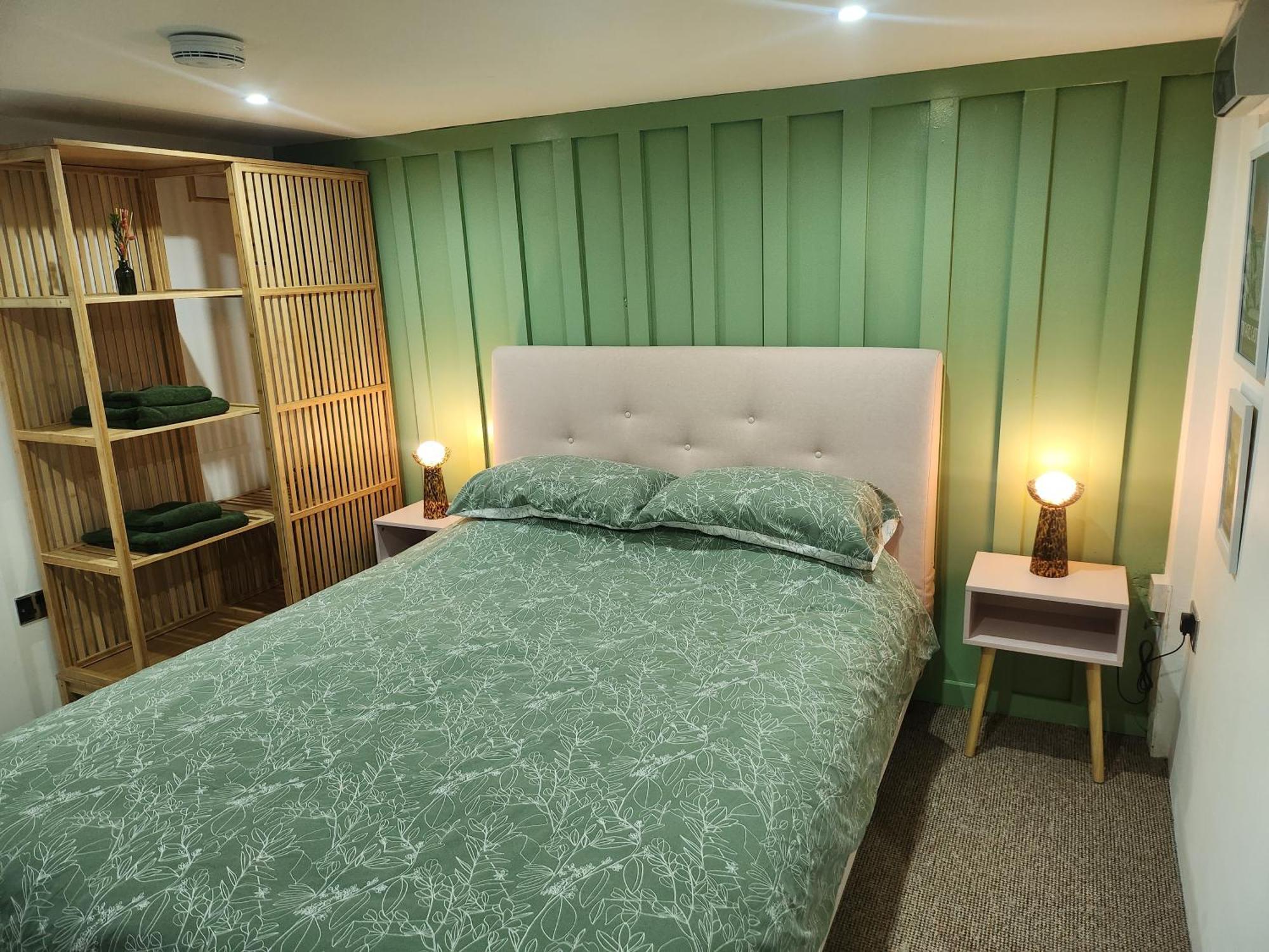 Villa Three Little Pigs Bude Habitación foto